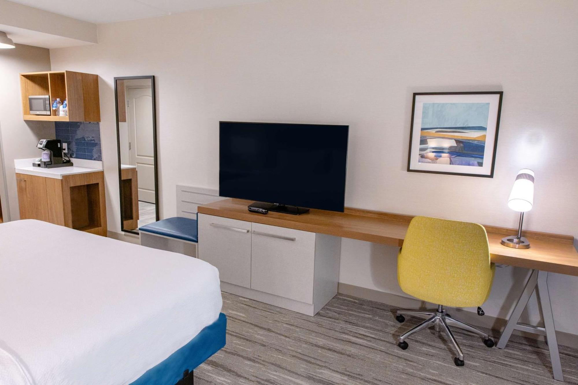 Hilton Garden Inn Lakewood Εξωτερικό φωτογραφία